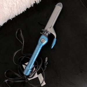 BaBliss Pro Nano Titanium 1.25 inch curling iron